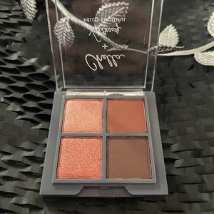 Chella and Vela Beauty - Hello Beautiful Quad Palette